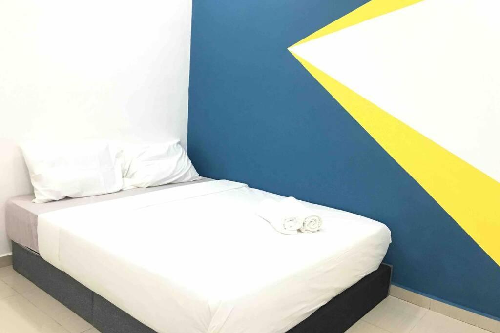 22Pax :Taman Pelangi Party House Nearby Midvelly Villa Johor Bahru Ngoại thất bức ảnh
